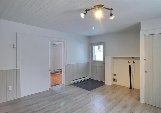 Triplex à vendre - 872-872B Boul. des Bois-Francs S., Victoriaville, G6P 5W4