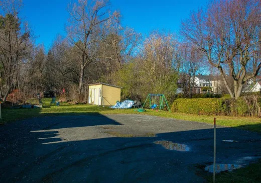 4-Plex à vendre - 349-355 Rue Ste-Catherine, Magog, J1X 2L4