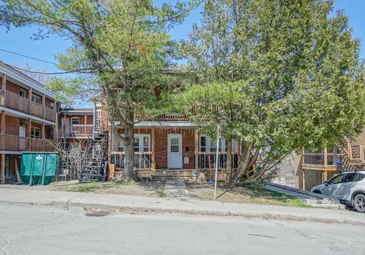5-Plex à vendre - 743-751 Rue King-George, Sherbrooke, J1H2G8