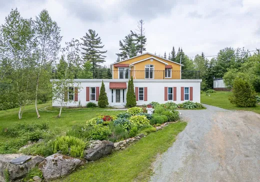 Duplex for Sale - 4994Z Route 112, Ascot Corner, J0B 1A0
