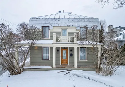 Duplex for sale - 10180Z Boul. Gouin E., Montreal (Rivière des Prairies), H1C1A9
