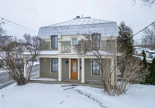 Duplex for Sale - 10180Z Boul. Gouin E., Montreal (Rivière des Prairies), H1C 1A9