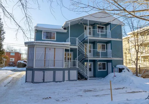 4-Plex for Sale - 520 Boul. Jacques-Cartier N., Sherbrooke, J1J 4G5