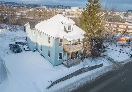 Triplex à vendre - 181-183 Rue Galt O., Sherbrooke, J1H1Y1