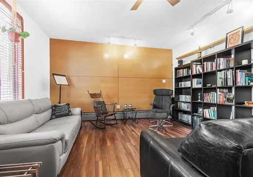 Triplex à vendre - 549-551 Rue Boisseau, La Cité-Limoilou, G1N 1X3