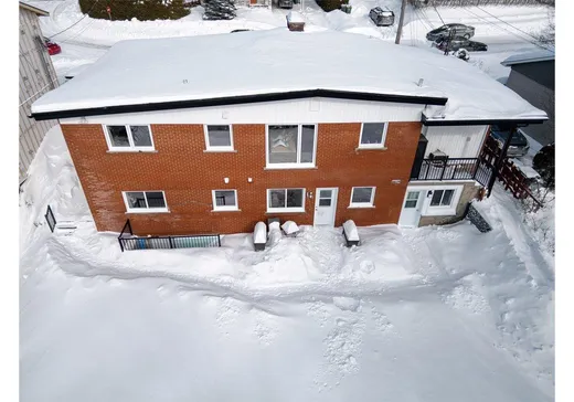 Triplex à vendre - 650-654 Rue Poulin, Sherbrooke, J1E 2N5