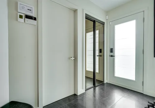 Duplex à vendre - 1587-1589 Rue de Touraine, Laval (Chomedey), H7N 5W2