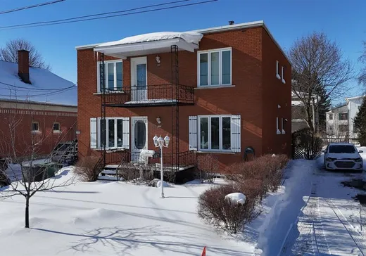 Duplex à vendre - 857-859 Rue St-Alfred, Drummondville, J2C 4B8