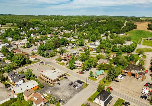 Duplex à vendre - 21 Rue St-Jacques S., Coaticook, J1A2N9