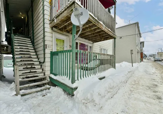 Triplex à vendre - 119-123 Rue St-Georges, Windsor, J1S 1J7