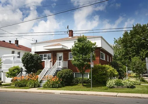 Duplex for Sale - 42-44 Rue St-Paul, Victoriaville, G6P 3J3