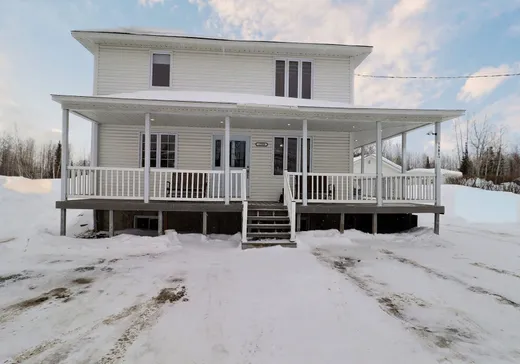 Duplex à vendre - 1500-1502 Route de St-Philippe, Val-d'Or, J9P4N7