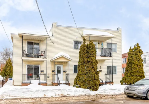 4-Plex à vendre - 40-46 Rue de L'Annonciation, Saint-Jérôme, J7Y2L1