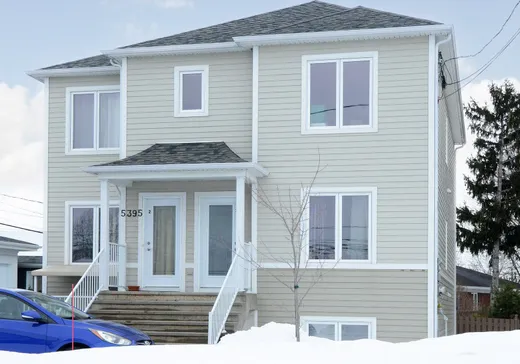 Triplex à vendre - 5395 Boul. Hébert, Salaberry-de-Valleyfield, J6S 6A4