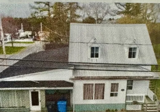 Duplex à vendre - 681-685 Rue du Village, Shawinigan, G0X1L0