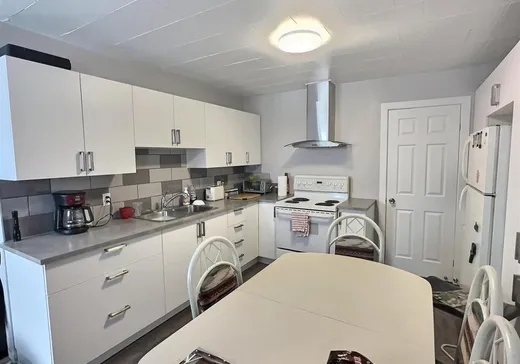 4-Plex à vendre - 8270 Route d'Aiguebelle, Rouyn-Noranda, J0Z 1P0
