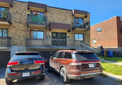 4-Plex à vendre - 9242-9248 Av. Joseph-Mélançon, Montréal (Ahuntsic/Cartierville), H2M 2H8