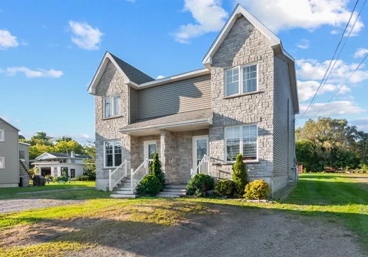 Duplex à vendre - 60-60A Rue Van Vliet, Saint-Jean-sur-Richelieu, J0J 1J0