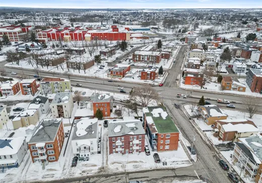 5-Plex à vendre - 600-600D Rue Dollard, Drummondville, J2B 2B1