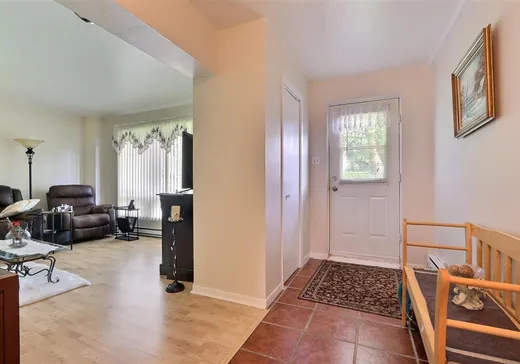 Triplex à vendre - 20-24 Rue Josée, Ville de Québec, J5V 1A2