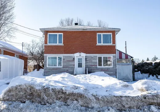 Duplex for sale - 14 Rue St-André E., Granby, J2G1Y9