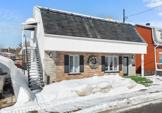 Duplex à vendre - 463-465 Rue Notre-Dame E., Trois-Rivières, G8T4E9