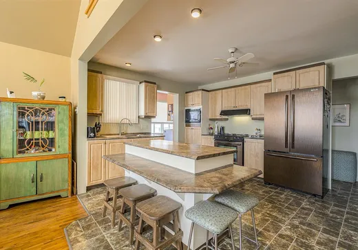 Duplex for Sale - 313-315 1re Avenue, Val des Sources, J1T 1Y6