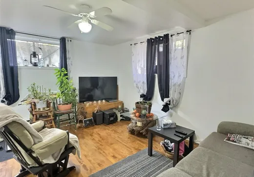 Duplex à vendre - 6 Rue Caron, Kingsey Falls, J0A 1B0
