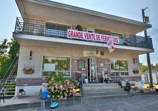 Triplex à vendre - 99-113 Rue de l'Église, Ville de Québec, J0H 1E0
