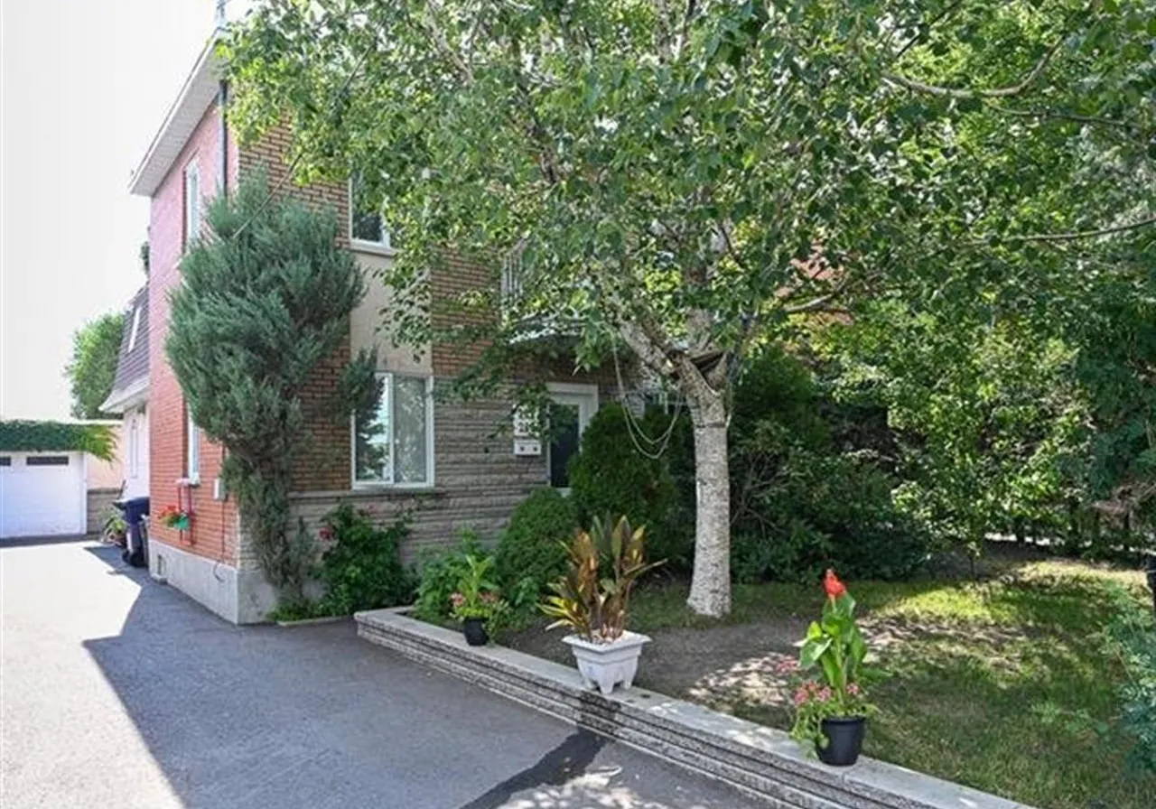 Duplex à vendre - 266-268 Rue St-Luc, Laval (Laval-des-Rapides), H7N 4X7
