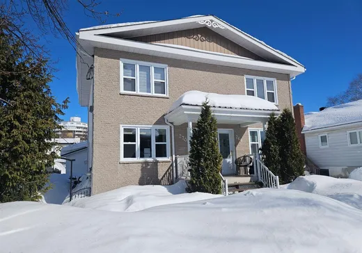 Duplex à vendre - 268-270 Rue Pinder O., Rouyn-Noranda, J9X2Y7