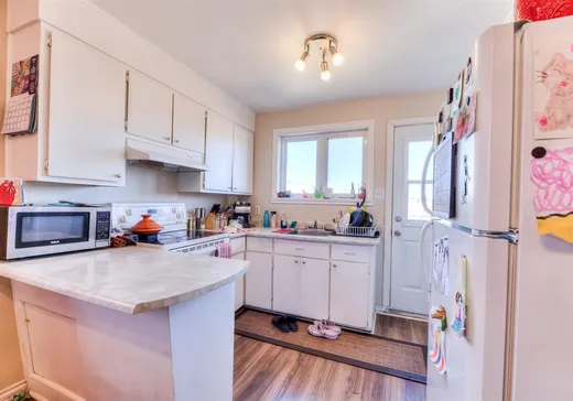 Triplex à vendre - 3043-3047 Rue Paré, St-Hubert, J3Y 4R6