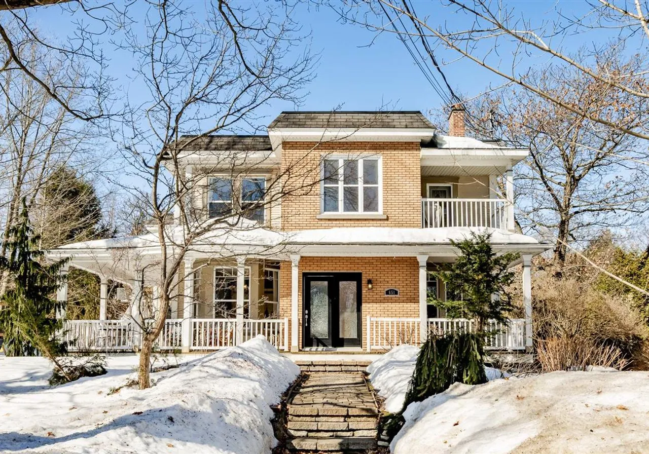 Triplex à vendre - 651Z Rue du Québec, Sherbrooke, J1H 3M1