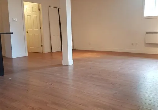 Duplex à vendre - 221-223 6e Avenue, L'Île-Perrot, J7V 4V5