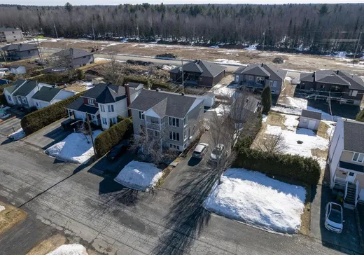 Triplex à vendre - 1080 1re Allée, Drummondville, J2A2H8