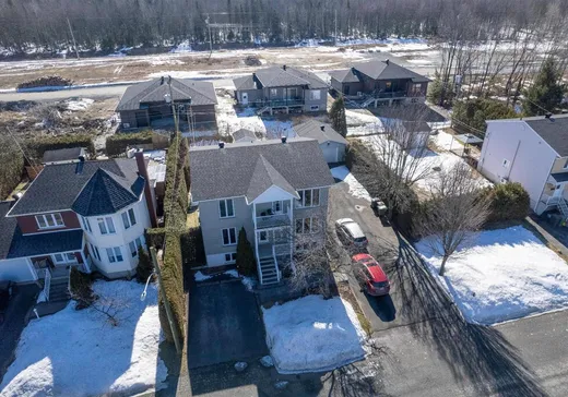 Triplex à vendre - 1080 1re Allée, Drummondville, J2A 2H8