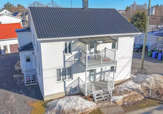 Duplex à vendre - 2510-2512 Rue Principale, Plessisville, G6L4C9