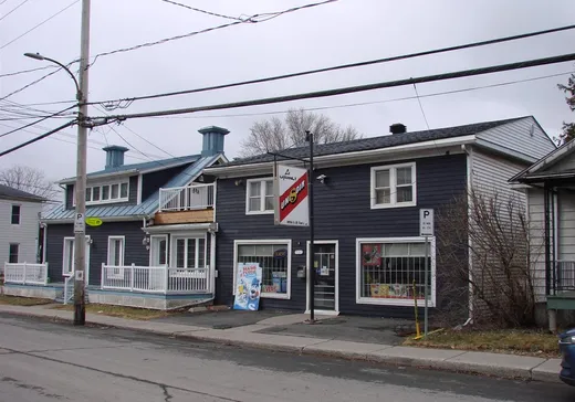 Duplex for sale - 701-705 4e Rue, Saint-Jean-sur-Richelieu, J2X3N3
