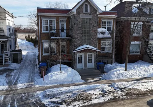 5-Plex for Sale - 598-600 Boul. de la Commune, Trois-Rivières, G9A 2W3