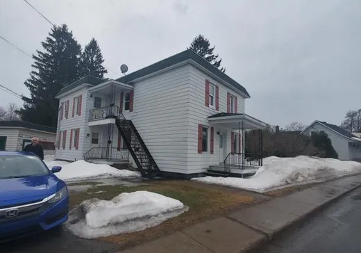 Duplex for sale - 26-26A Ch. Ste-Anne, Massueville, J3P1J2