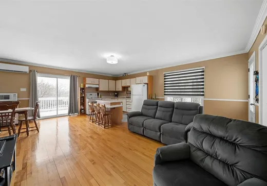 Duplex à vendre - 835-837 104e Avenue, Shawinigan-Sud, G9P 1J5