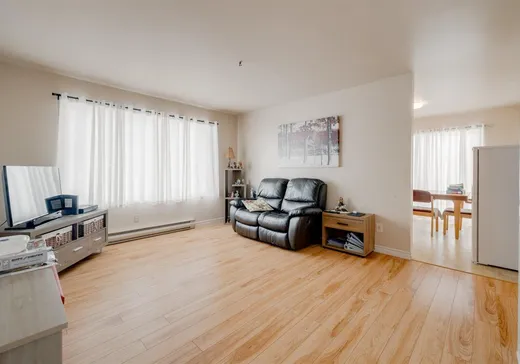 5-Plex for Sale - 382 Rue des Érables, St-Ubalde, G0A 4L0