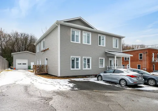 5-Plex for Sale - 113 Rue Oliver, Cowansville, J2K 1H7