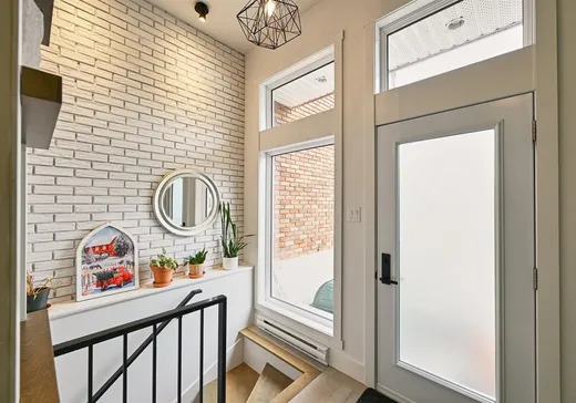 Triplex for Sale - 19-19B Rue St-Léon, St-Jean-Chrysostome, J0S 1R0