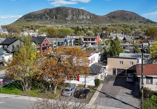 Triplex for Sale - 76-80 Rue St-Jean-Baptiste, Beloeil, J3G 2V1
