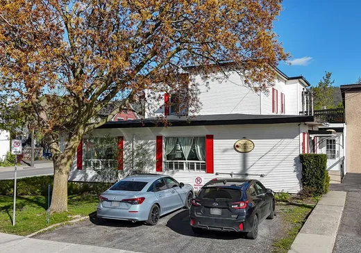 Triplex for Sale - 76-80 Rue St-Jean-Baptiste, Beloeil, J3G 2V1