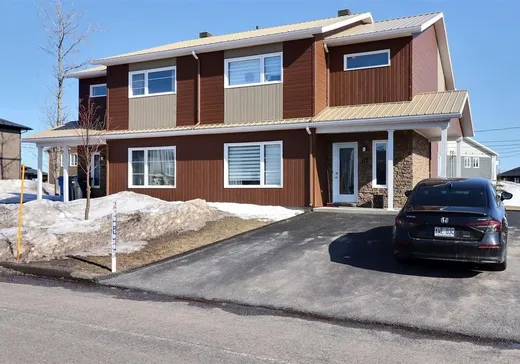 Triplex for sale - 117-121 Rue Beaulieu, Rivière-du-Loup, G5R0M3