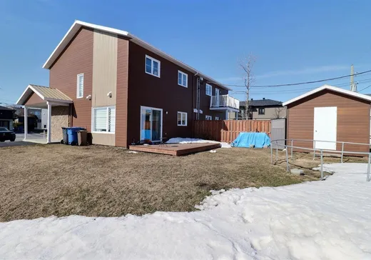 Triplex à vendre - 117-121 Rue Beaulieu, Rivière-du-Loup, G5R 0M3
