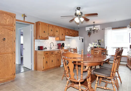 Duplex for Sale - 6015-6019 Rue Foster, Waterloo, J0E 2N0