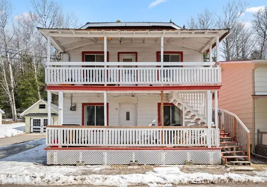 Duplex for Sale - 34-36 Rue Ste-Jeanne-d'Arc, Mont-Blanc, J0T 2G0